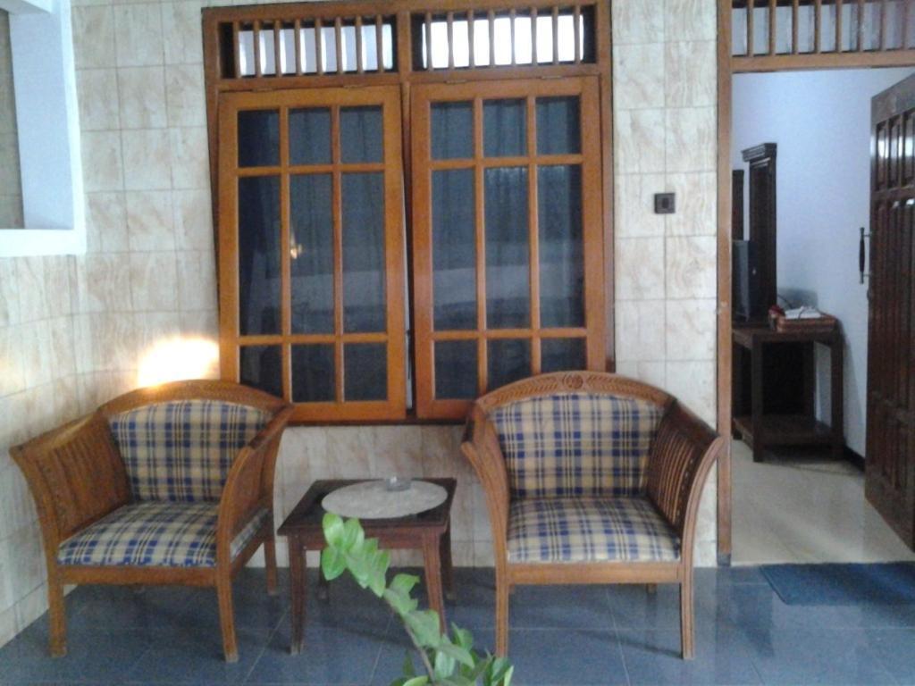 Hotel Wisma Djaja Syariah Bojonegoro Kamer foto